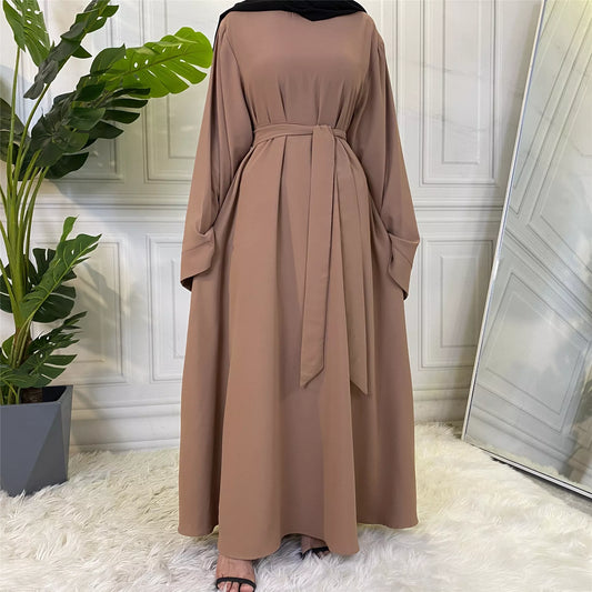 Dubai Abaya Collection: Elegant Modesty for Women